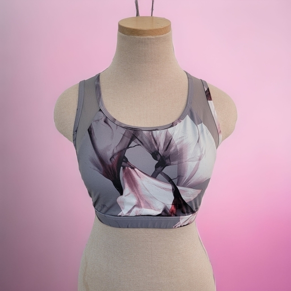 2/$20 Fabletics Camryn Floral Sports Bra - Picture 1 of 11